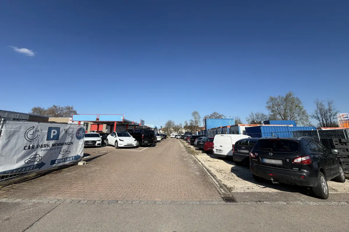 Car Park Memmingen - Parkplatz in der Nähe des Flughafens Memmingen